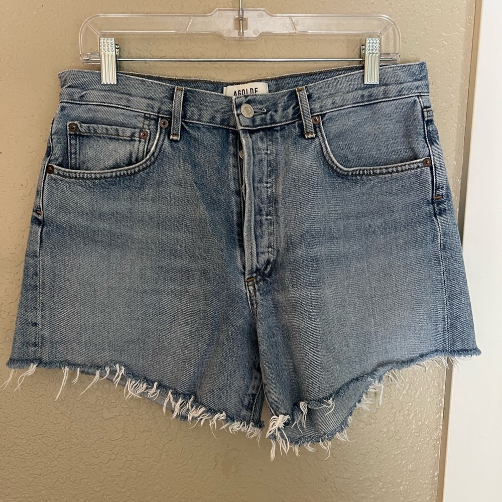 Size 29 Agolde Reece Denim Shorts. Excellent condition!